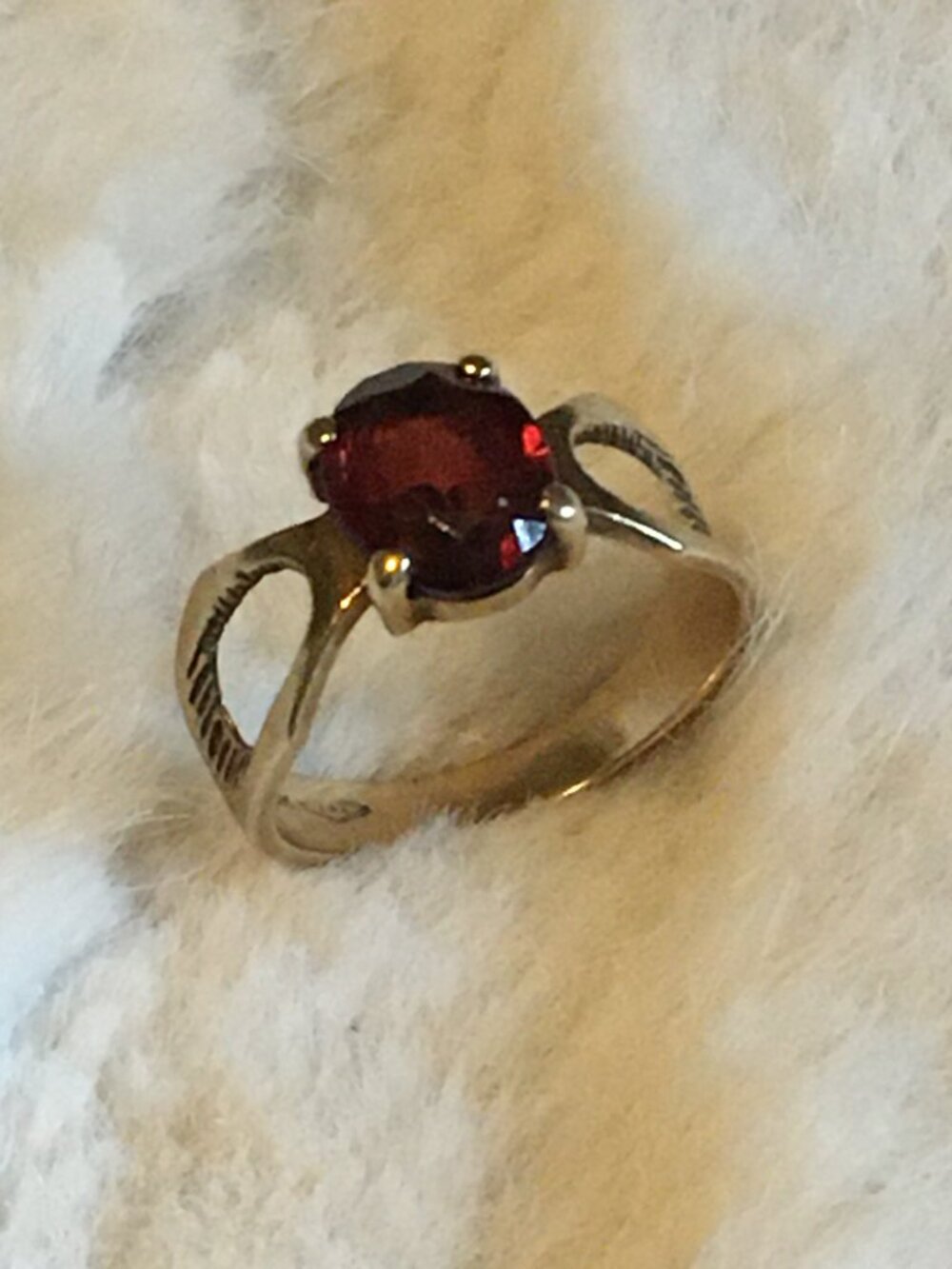 Vintage 10K Gold Oval Garnet Solitaire Ring MCM